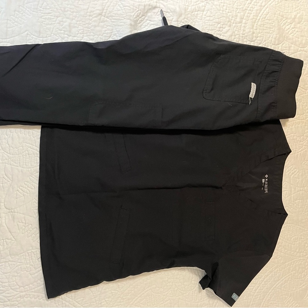 Med couture scrubs jogger pants and three pocket top
